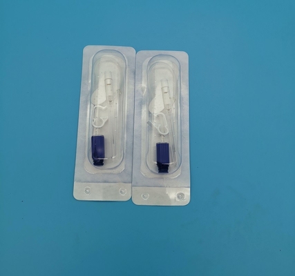 22G beschikbaar Type Iv van Vlinder Positieve Druk Cannula Routineinfusie voor Volwassenenblauw