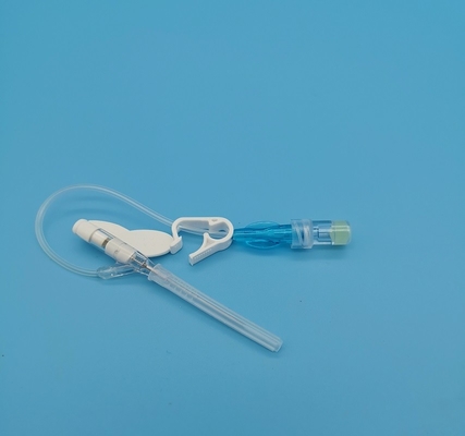 22G beschikbare IV Cannula Vlindertype Routineinfusie voor Volwassenenblauw