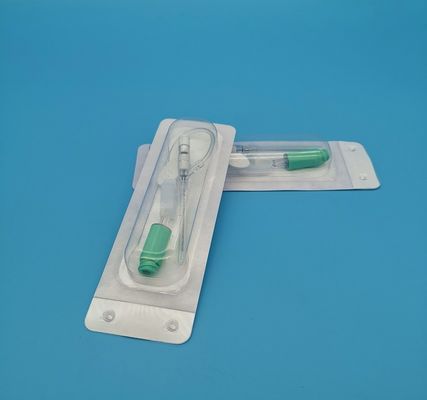 18G het Type van vlinder Positieve Druk Beschikbare Iv Cannula Chirurgische Groene Infusie/Bloedtransfusie